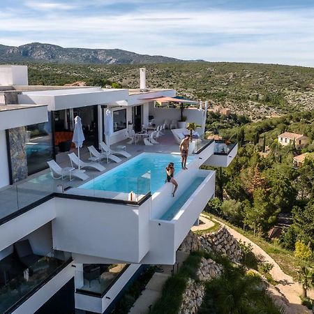 Suite 28 Treilles Bagian luar foto