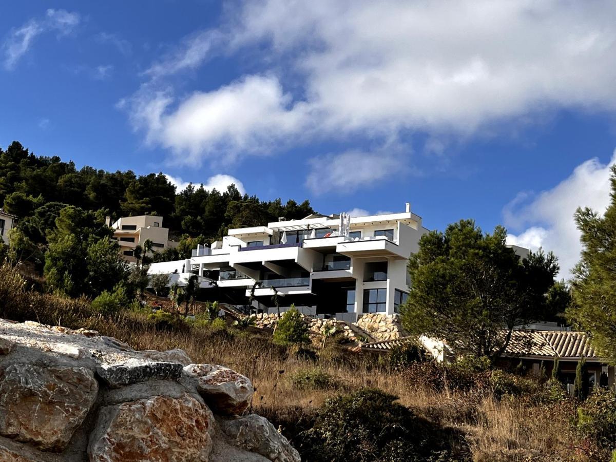 Suite 28 Treilles Bagian luar foto