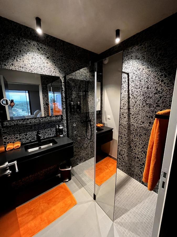 Suite 28 Treilles Bagian luar foto